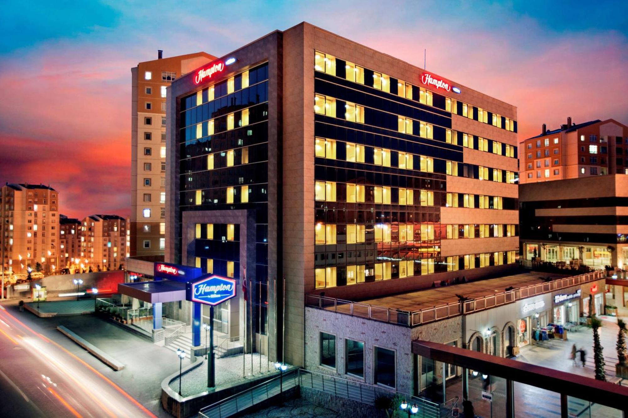 Hampton By Hilton Istanbul Kayasehir Istambul Exterior foto